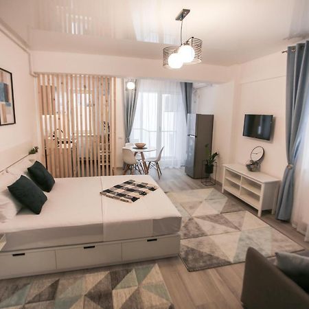 Premium Studios Mamaia Nord - Marea La 50M Navodari Dış mekan fotoğraf