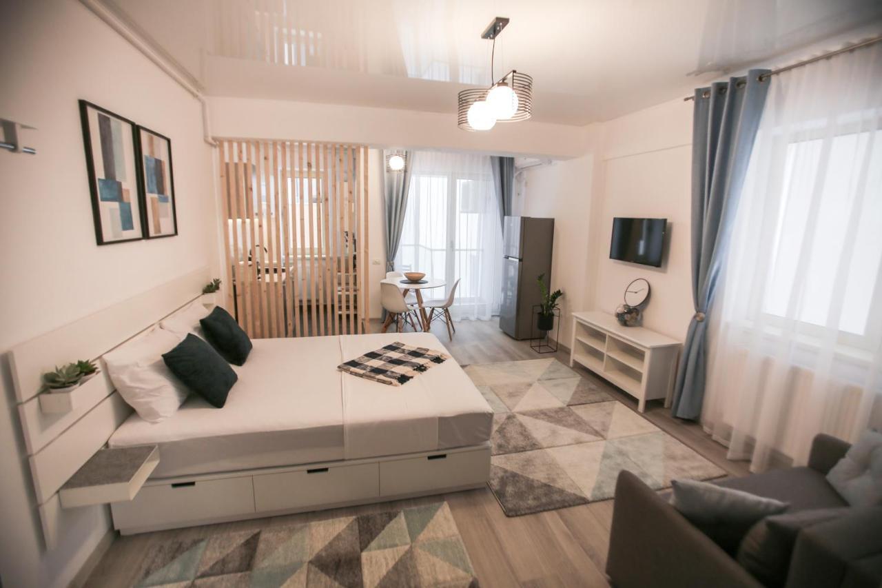 Premium Studios Mamaia Nord - Marea La 50M Navodari Dış mekan fotoğraf