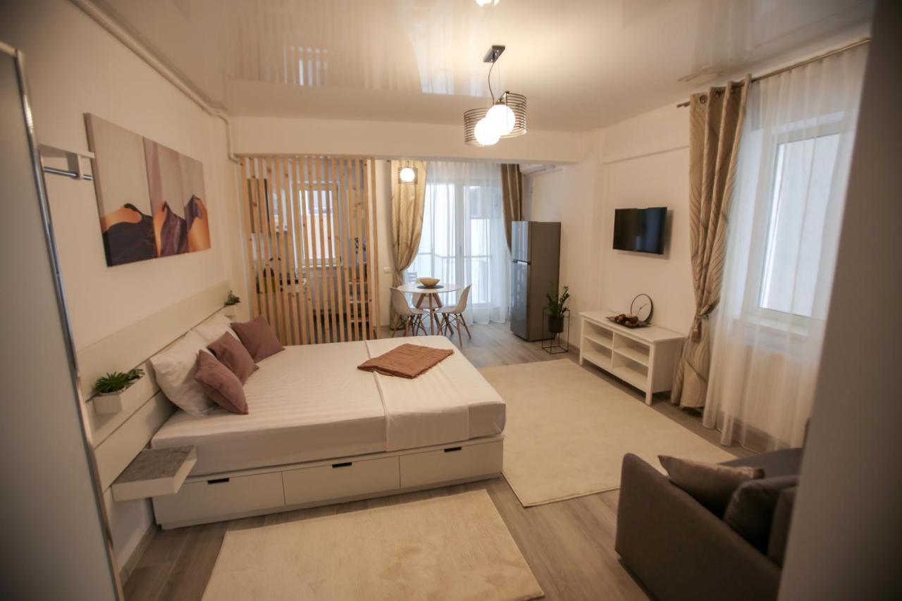 Premium Studios Mamaia Nord - Marea La 50M Navodari Dış mekan fotoğraf