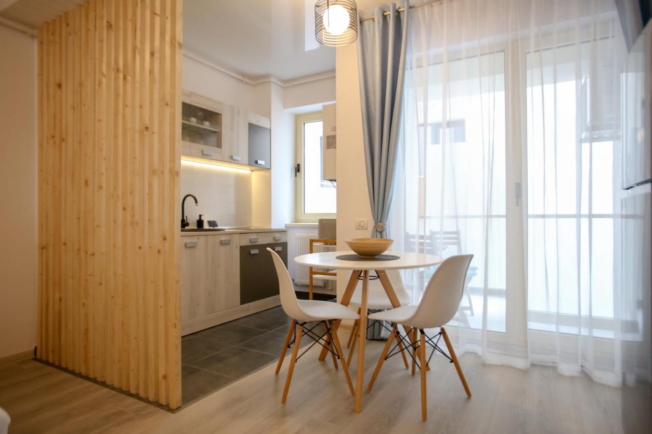 Premium Studios Mamaia Nord - Marea La 50M Navodari Dış mekan fotoğraf