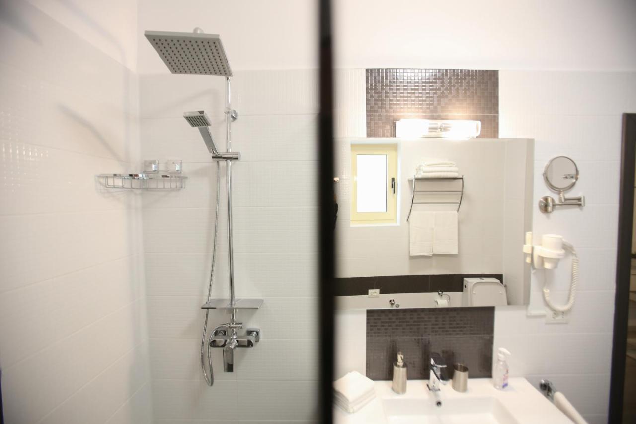 Premium Studios Mamaia Nord - Marea La 50M Navodari Dış mekan fotoğraf